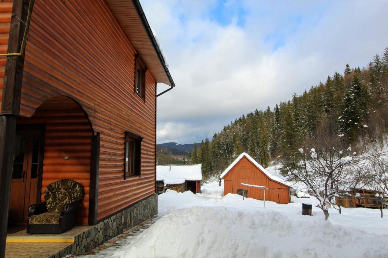 Cottage "Kliverent" Jaremtsje Buitenkant foto