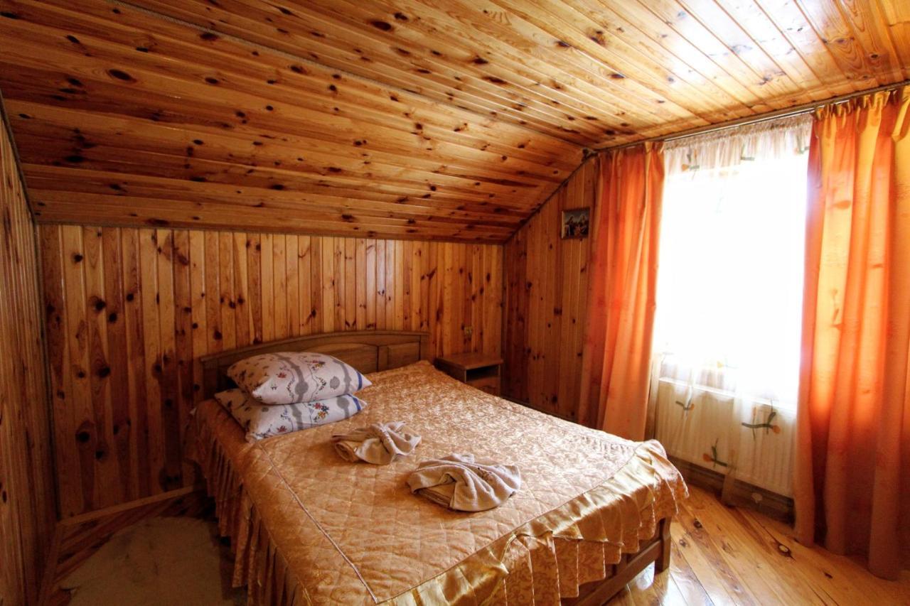 Cottage "Kliverent" Jaremtsje Buitenkant foto