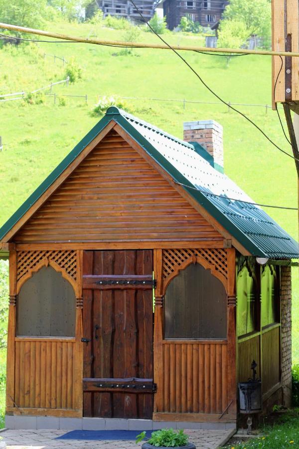 Cottage "Kliverent" Jaremtsje Buitenkant foto