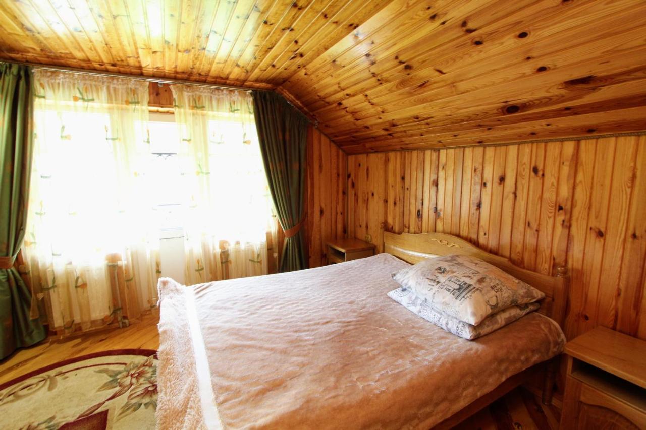 Cottage "Kliverent" Jaremtsje Buitenkant foto