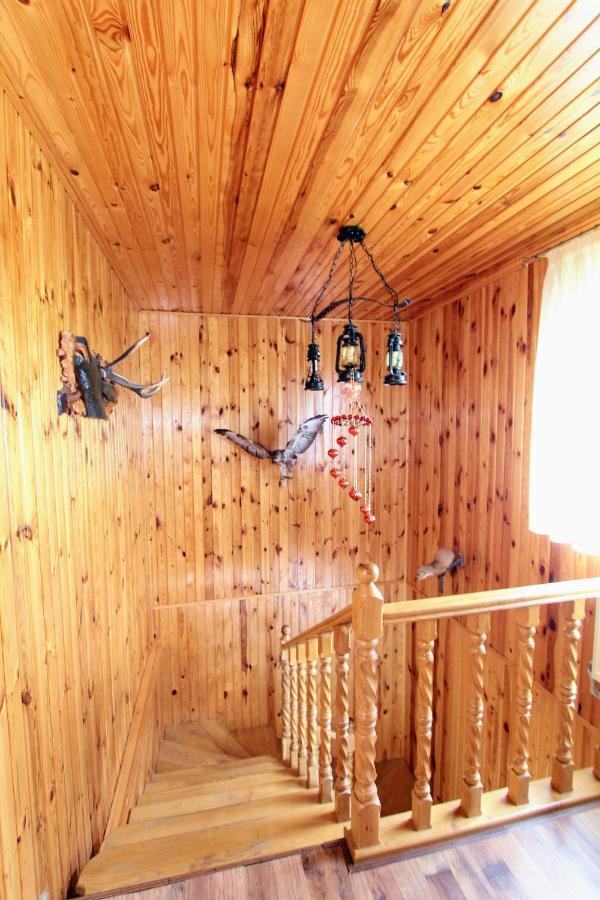 Cottage "Kliverent" Jaremtsje Buitenkant foto